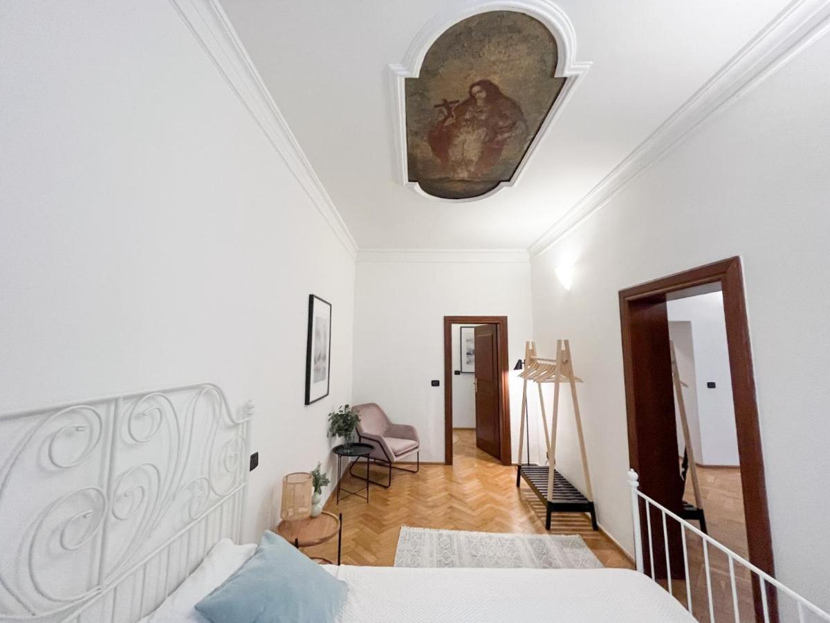 Apartamento Price & Location - Historic Square Residency Praga